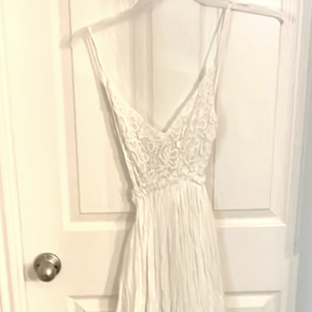 L'ATISTE flowy white dress